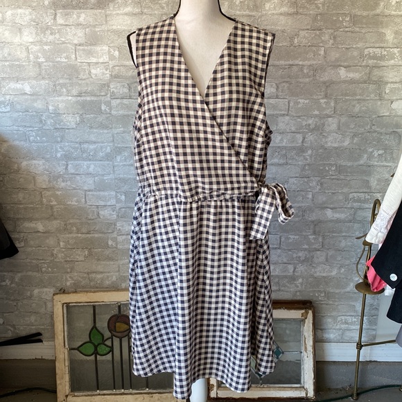 Lane Bryant Dresses & Skirts - Lane Bryant checkered dress